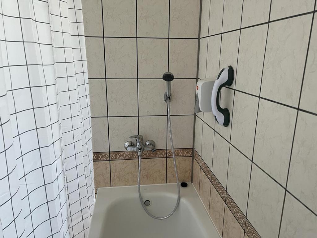 Hotel Turkovia Turek Esterno foto